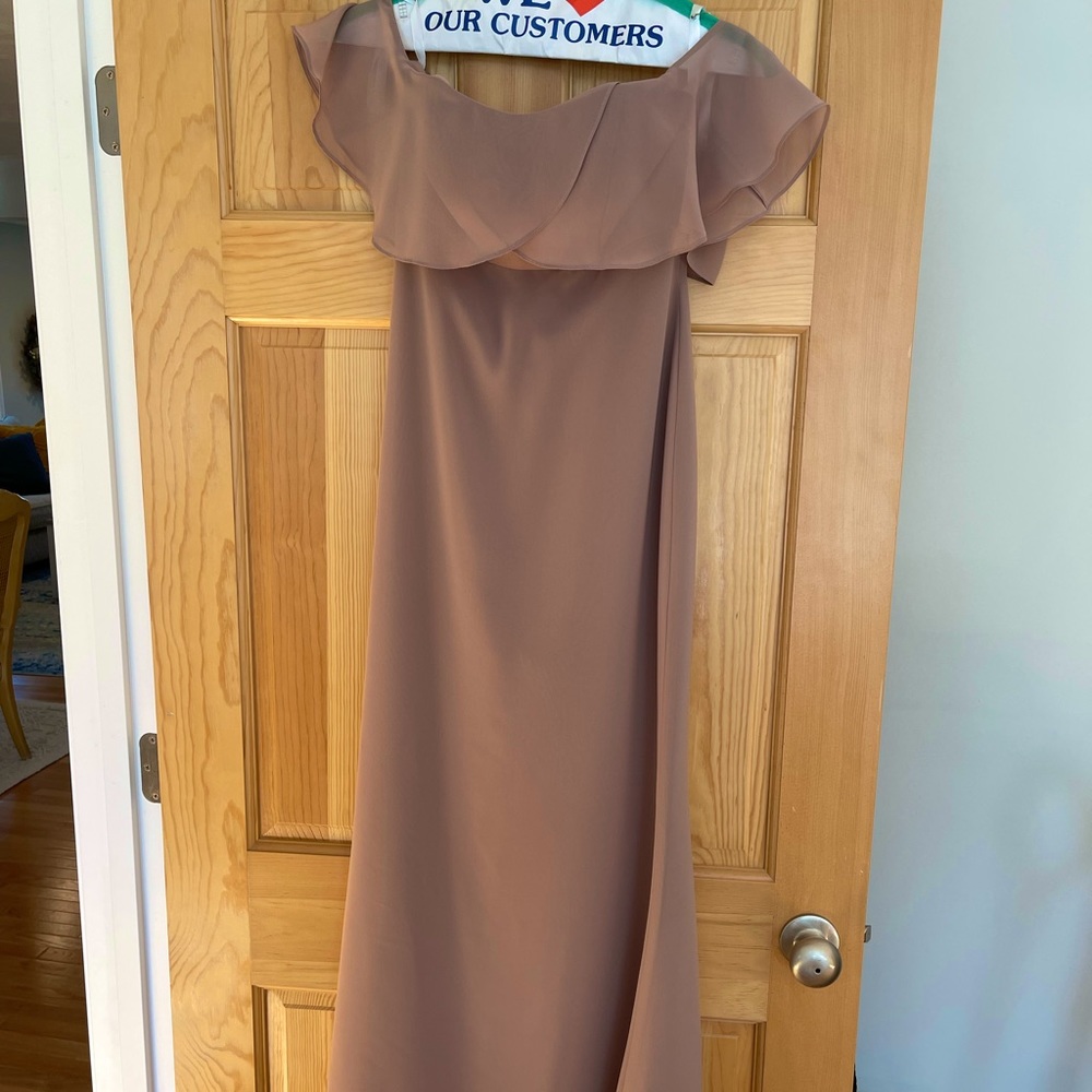 Brideside bridesmaid dress- only worn once/dry cleaned. Size 0! Color: Chai
